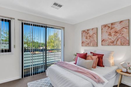 Modern 3-Bedroom Townhouse in the Heart of Mawson Lakes - Photo 3