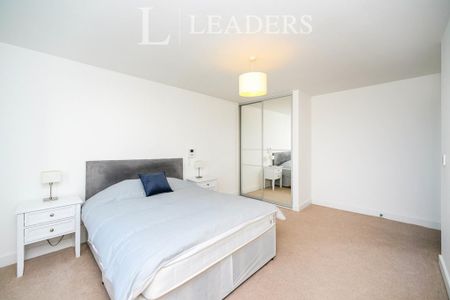 2 bedroom flat to rent - Photo 5