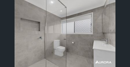 Freshly Renovated Family Home in a Prime Thornlands Location - Photo 4