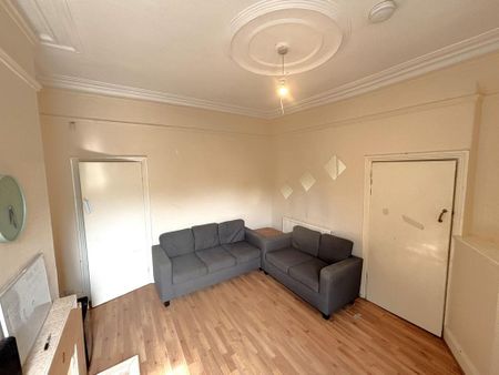 4 bedroom house share to rent - Photo 2