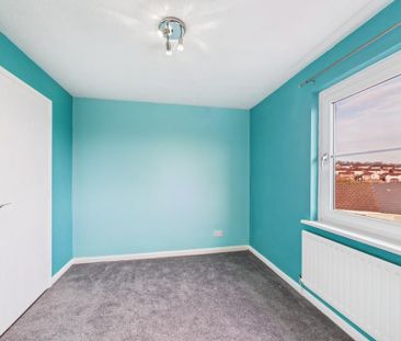 2 bedroom maisonette to rent - Photo 3