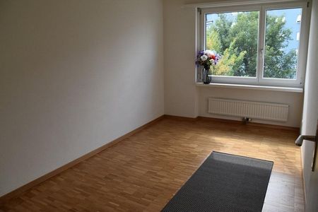 Familienfreundliche Wohnung in Wetzikon ZH zu vermieten - Foto 2