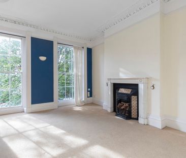 Cambray Place, Cheltenham GL50 1JS - Photo 3