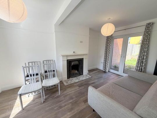 17 Chesham Crescent, Belfast, BT6 8GW - Photo 1
