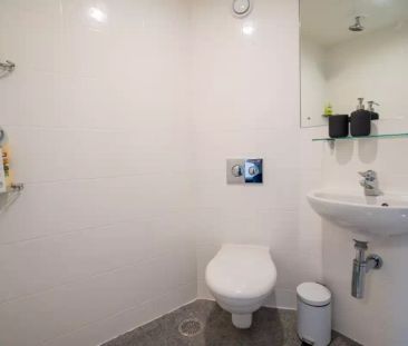 Standard Ensuite - Photo 6