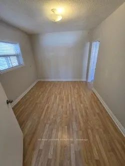 60 Marmaduke Street #2B - Photo 3