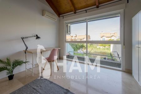 Habitación - Madrid - Rejas - 560€ MES - Ref. GPPM0002 - Photo 2