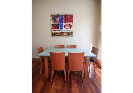 Delightful two bedroom apartment on Tinakori Road - Photo 3