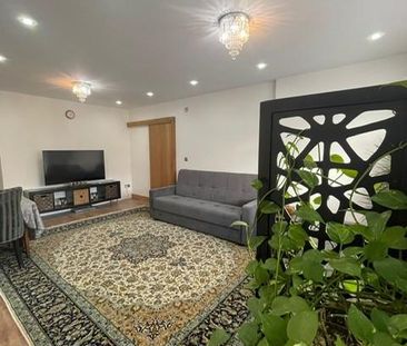 1 bedroom property to rent - Photo 2