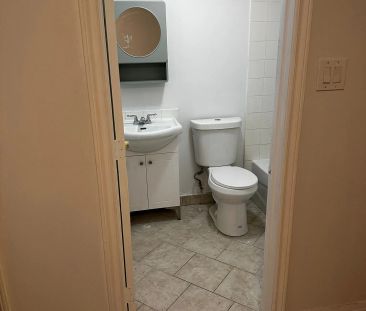 35 Almore Avenue #Basement - Photo 5