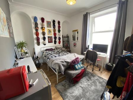 6 bedroom house to rent - Photo 5