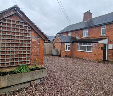 3 bedroom semi-detached house to rent - Photo 4