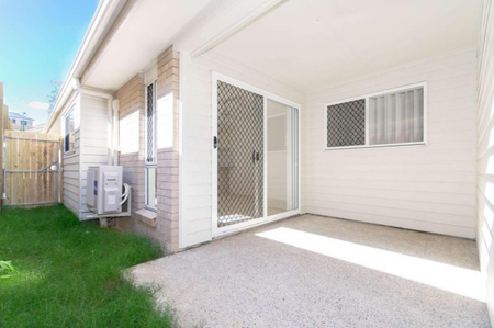 Modern Duplex for Rent - Stylish Living in a Prime Location - Photo 2