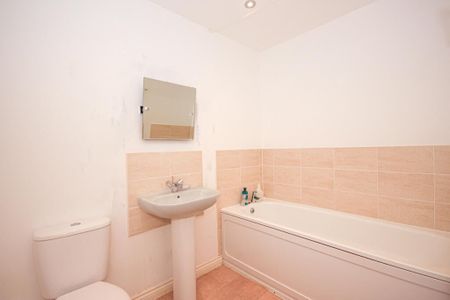 2 Bed Flat, Signals Drive, CV3 - Photo 2