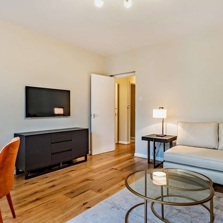 Fulham Road, London, SW3 - Photo 1