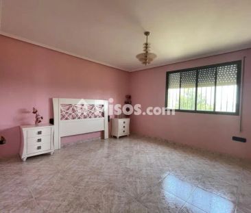 Chalet en alquiler en Carrer Lloma Molina - Photo 4