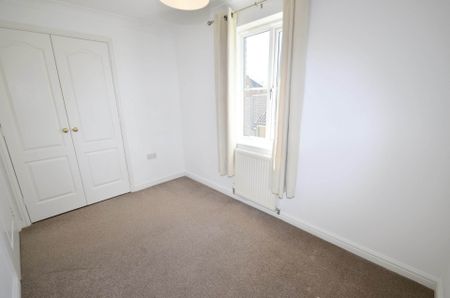 Defiant Road, Norwich - Photo 3