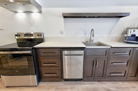 For Lease - 28 Silverthorn Avenue Unit# 2, Toronto, Ontario - Photo 2