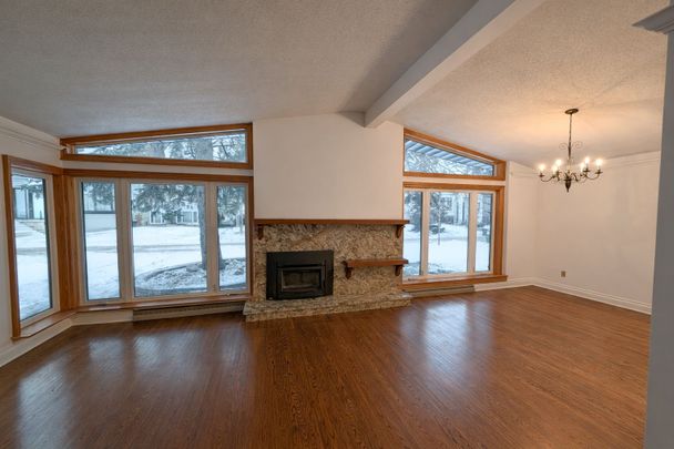 For Lease - 23 Palomino Crescent, Toronto, Ontario - Photo 1