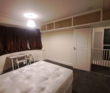 Room in a Shared House, Midstrath Road, NW10 - Photo 4