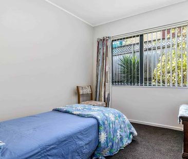 Light and Bright! - Photo 3