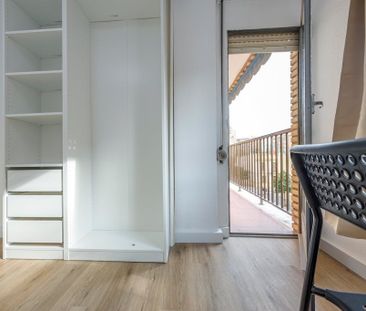 Carrer de Reig Genovés, Valencia, Valencian Community 46019 - Photo 6