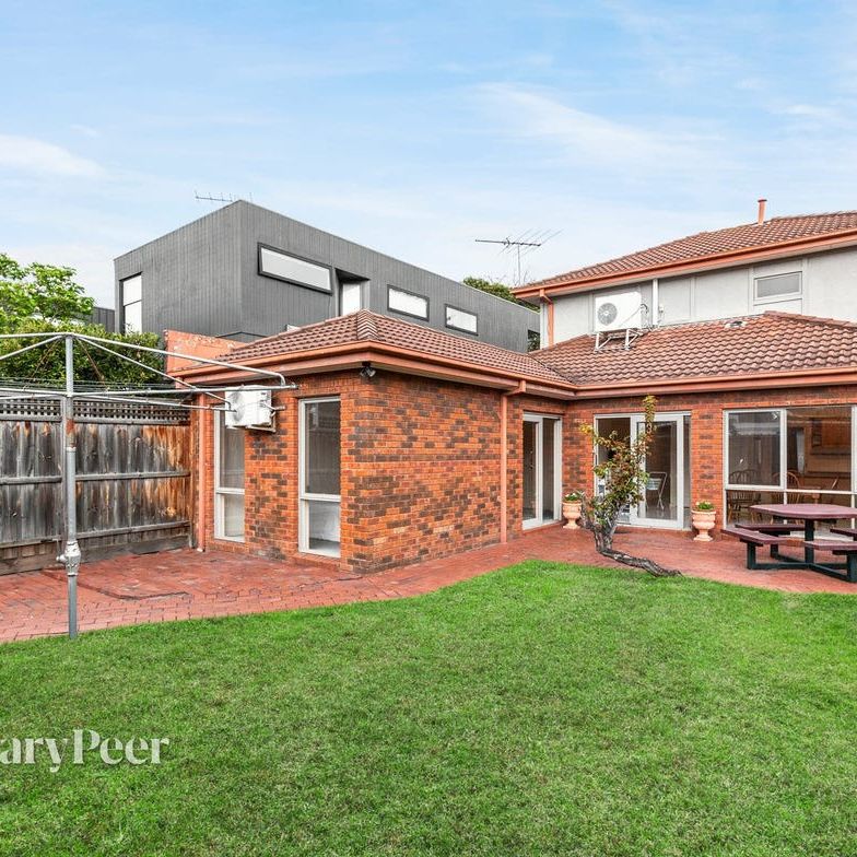 34 Park Cres, Caulfield North VIC 3161 - House For Rent | Domain - Photo 1