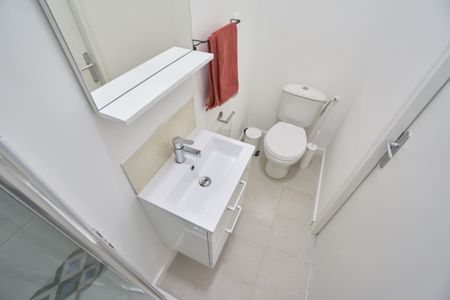 WINOC CHOCQUEEL P Colocation 10 chambres à Tourcoing - Photo 3