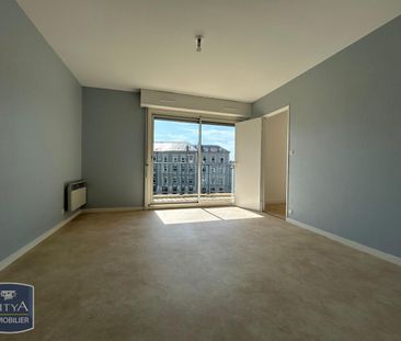 Location Appartement 2 pièces 49m² ALENCON 61000 - Photo 2