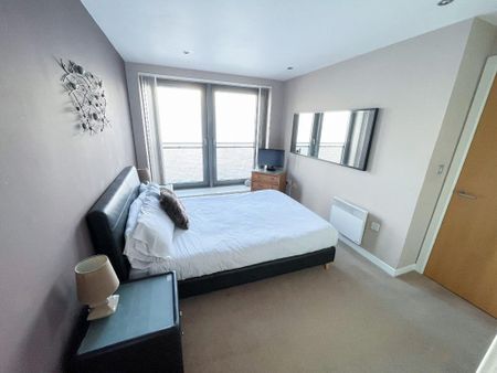 2 bedroom flat to rent - Photo 3