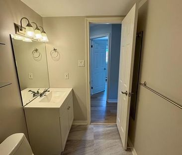 For Lease - 62 Main Street Unit# 2B, St. Catharines, Ontario - Photo 4