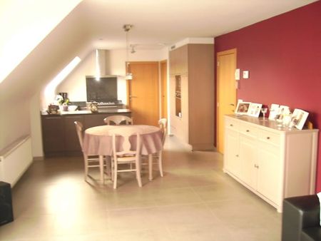 Appartement te huur - Foto 4