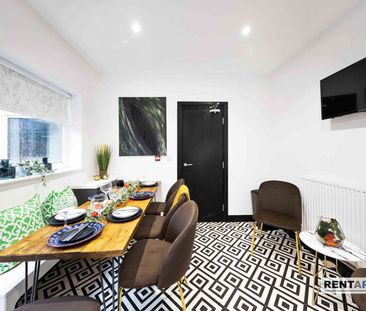 🏡 Stylish & Well-Equipped House Share | 10-Min Walk to Nuneaton Tow... - Photo 4