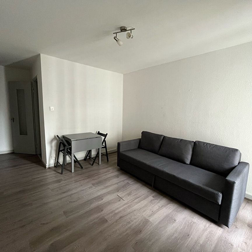 Location Appartement 1 pièce 28m² - Photo 1