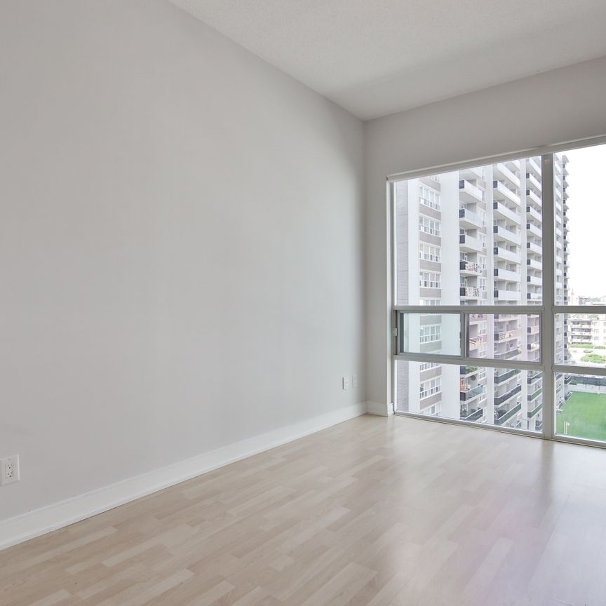 2 Bedrooms - Photo 1