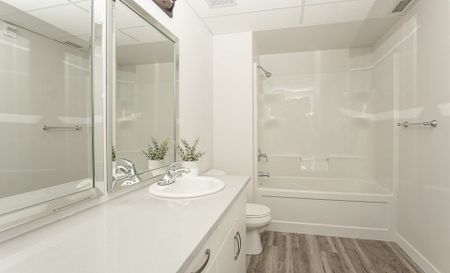 207-18 Picardy Place - Photo 3