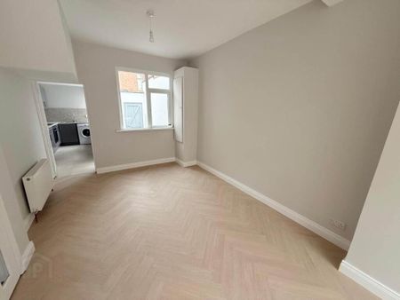 42 Kensington Avenue, Belfast, BT5 5JN - Photo 2