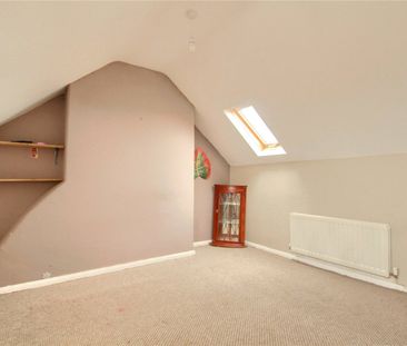 3 bed terraced house to rent in Harford Street, Middlesbrough, TS1 - Photo 3