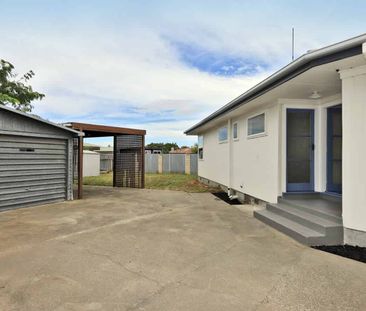 3-bedroom Family Home - Photo 2