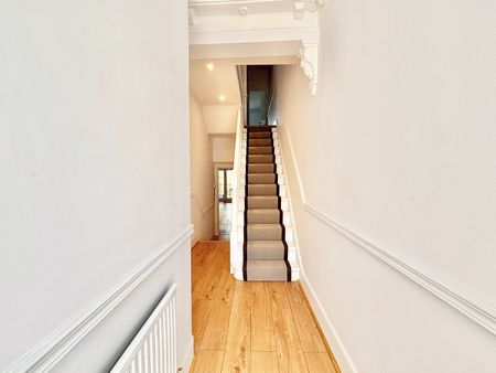 Inglethorpe Street, London, SW6 - Photo 4