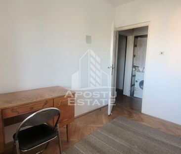 Apartament cu 3 camere de inchiriat, zona Circumvalatiunii, Timisoara - Fotografie 4
