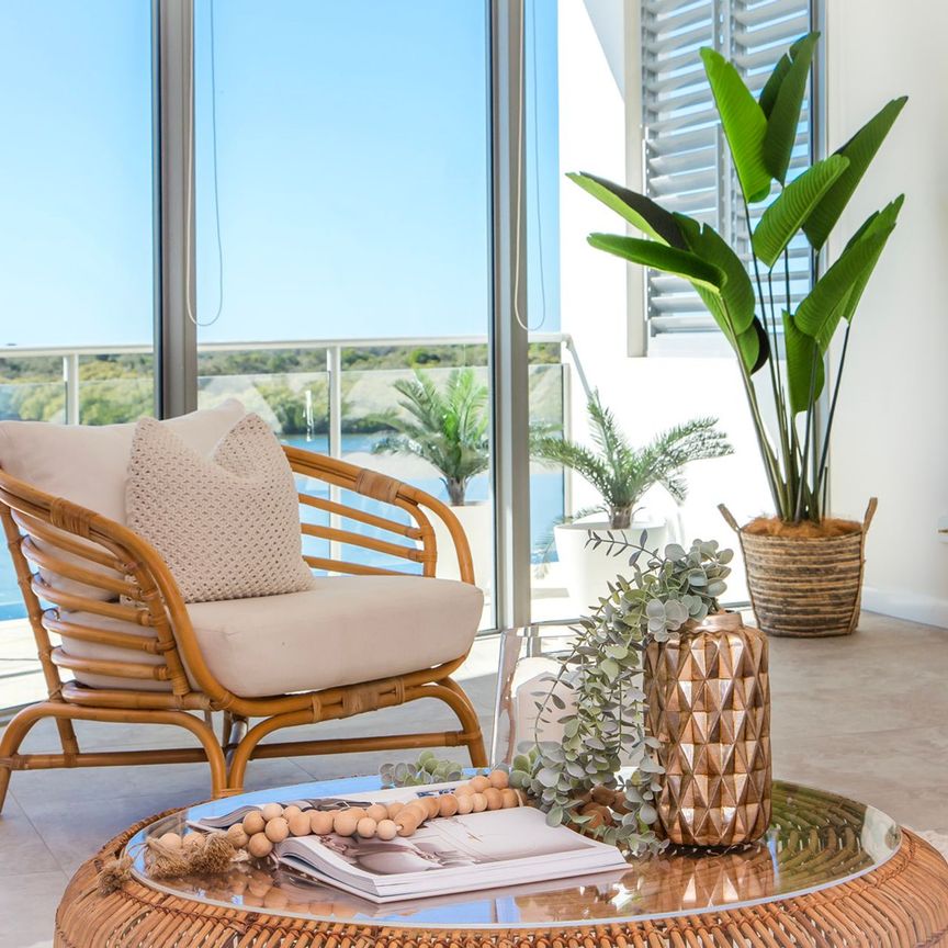 Luxury Waterfront Living! - Photo 1