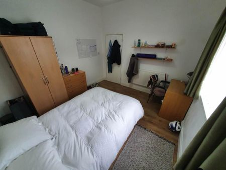 6 bedroom house to rent - Photo 5