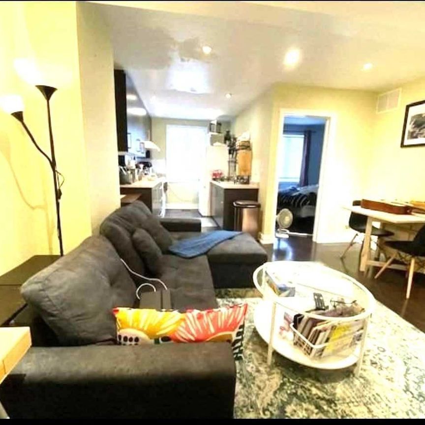 For Lease - 57 Glenside Avenue Unit# Main, Toronto, Ontario - Photo 1