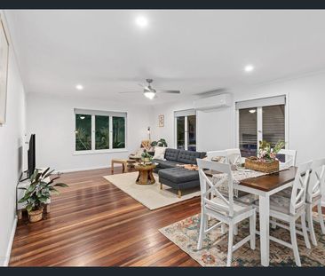 Charming Family Home - Photo 1