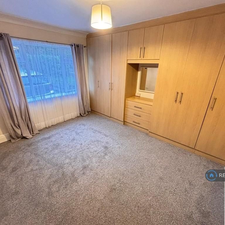 2 bedroom maisonette to rent - Photo 1
