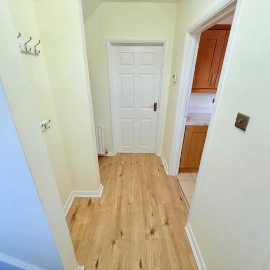 3 bedroom House To Let - Photo 1