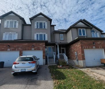 For Lease - 220 Westmeadow Drive, Kitchener, Ontario - Photo 4