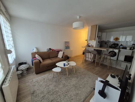 Location Appartement 2 pièces 41m² SECLIN 59113 - Photo 2