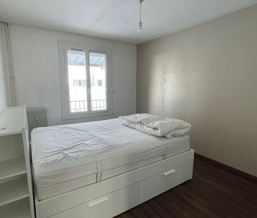 Location Appartement 4 pièces 74m² BREST 29200 - Photo 4